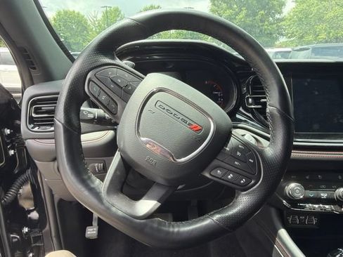 Used 2024 Dodge Durango GT RWD image 15