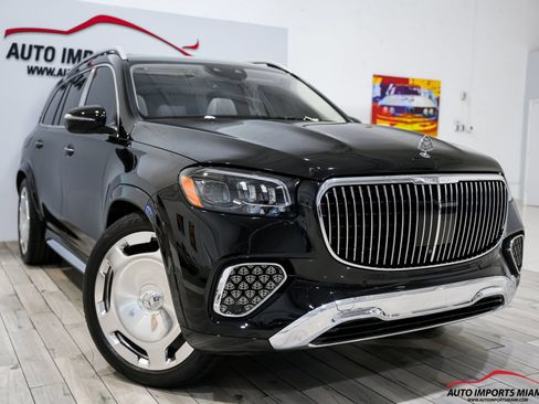 Used 2024 Mercedes-Benz Maybach GLS 600 4MATIC image 29