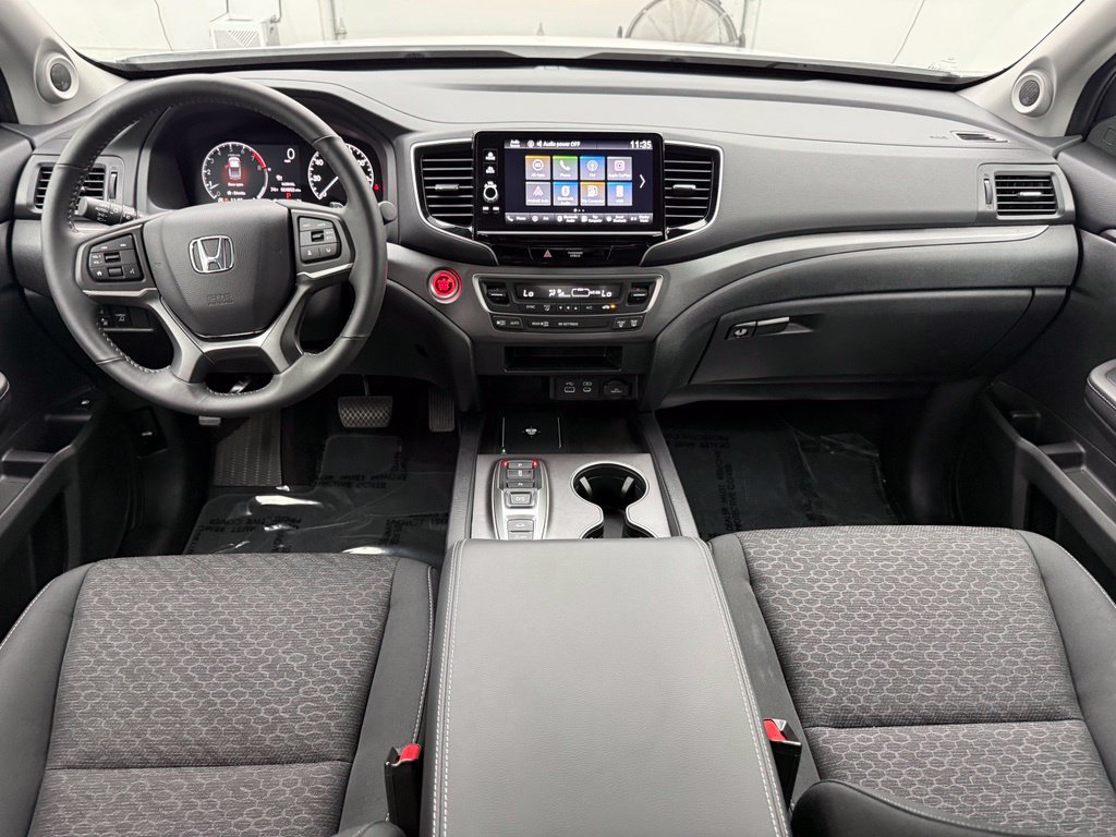 Used 2025 Honda Ridgeline Sport+ image 3