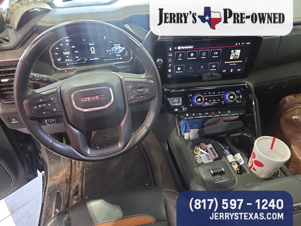 Used 2025 GMC Sierra 2500 AT4 w/ AT4 Premium Plus Package AWD/4WD image 9