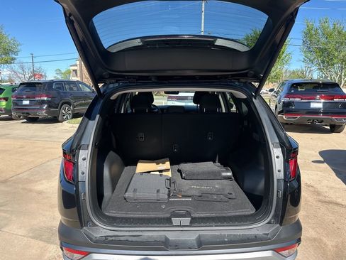 Used 2026 Hyundai Tucson SEL FWD image 17