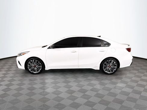 Used 2022 Kia Forte GT w/ GT2 Package FWD image 4