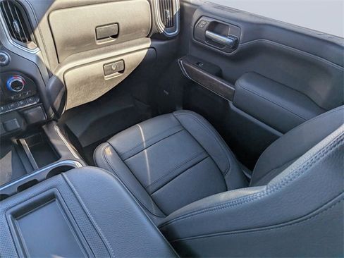 Used 2021 GMC Sierra 1500 Denali w/ Denali Ultimate Package image 17
