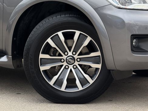 Used 2020 Nissan Armada SL w/ Premium Package image 3