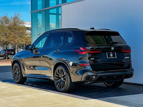 New 2026 BMW X5 M60i image 7