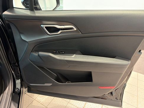 New 2026 Kia Sportage LX image 24