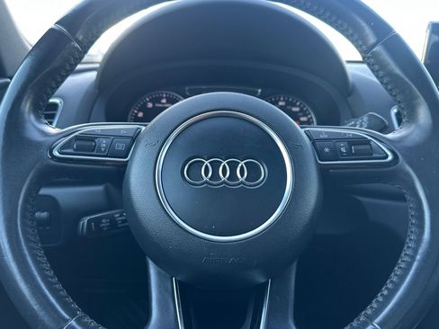 Used 2018 Audi Q3 2.0T Premium w/ Convenience Package image 22