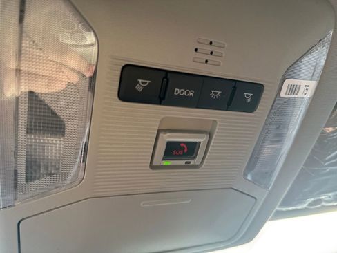 New 2025 Toyota RAV4 LE image 27