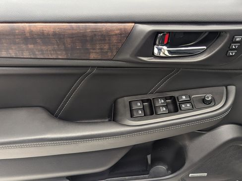 Used 2019 Subaru Outback 2.5i Limited w/ Popular Package #2 image 10