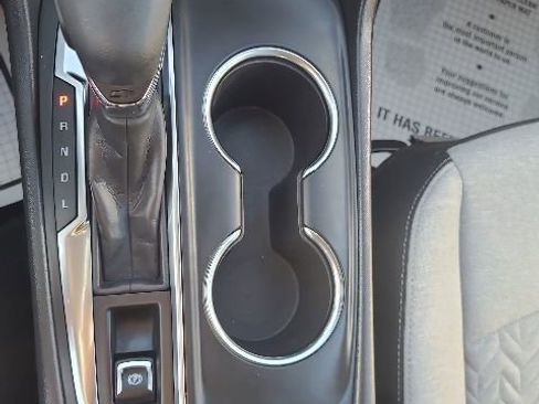 Used 2024 Chevrolet Equinox LS w/ LS Convenience Package FWD image 24