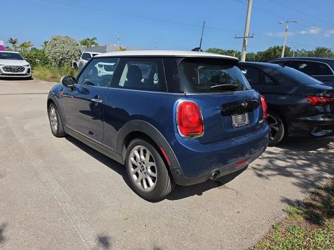 Used 2016 MINI Cooper 2-Door Hardtop FWD image 4