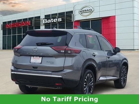 Certified 2026 Nissan Rogue Platinum w/ Platinum Premium Package AWD/4WD image 4