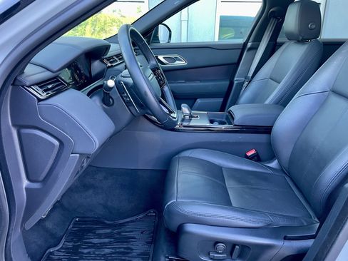 Certified 2026 Land Rover Range Rover Velar Dynamic SE AWD/4WD image 14