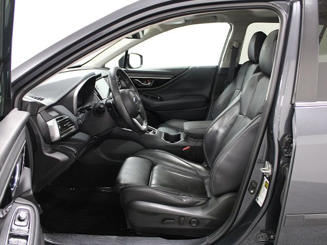 Used 2023 Subaru Outback Limited AWD/4WD image 11