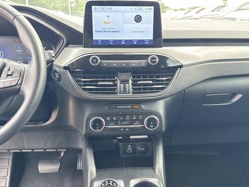 Certified 2024 Ford Escape Active FWD image 29