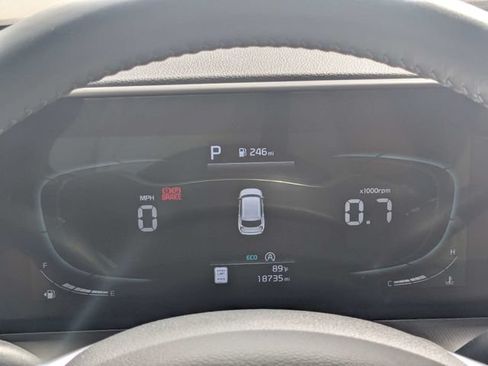 Used 2024 Kia Telluride S AWD/4WD image 29