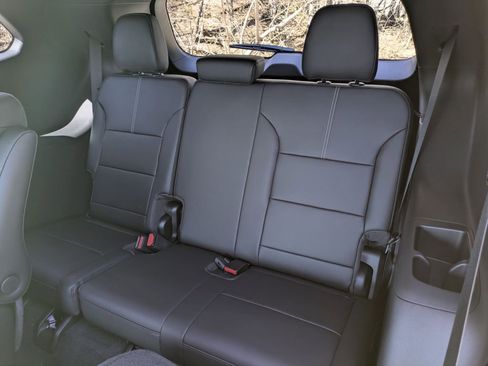 New 2026 GMC Acadia Elevation image 33