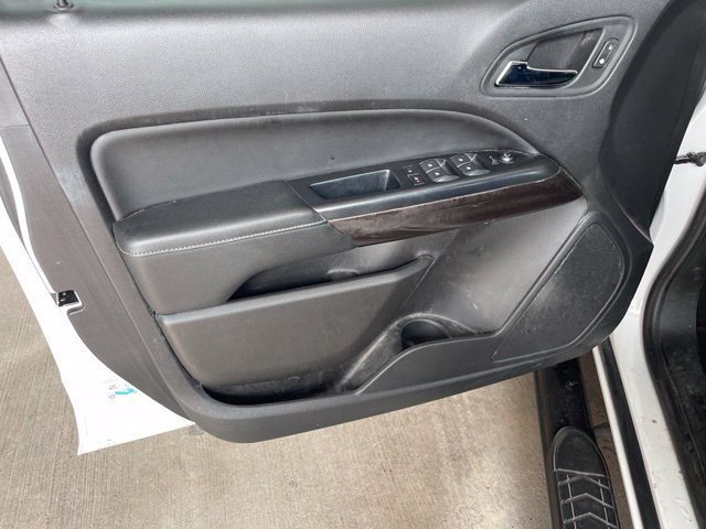 Used 2020 GMC Canyon SLE w/ Elevation Edition RWD image 9