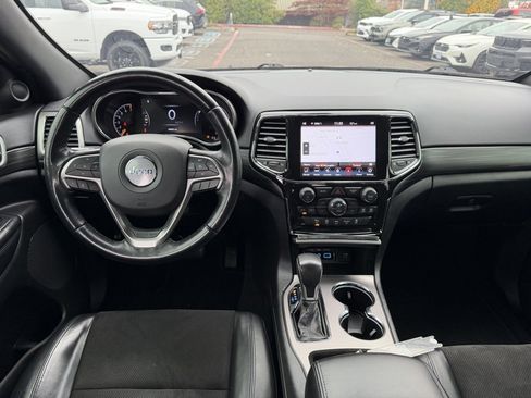 Used 2021 Jeep Grand Cherokee Laredo X image 35