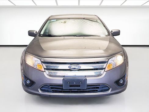 Used 2012 Ford Fusion SE image 2