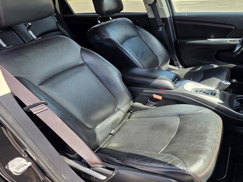 Used 2017 Dodge Journey GT image 18