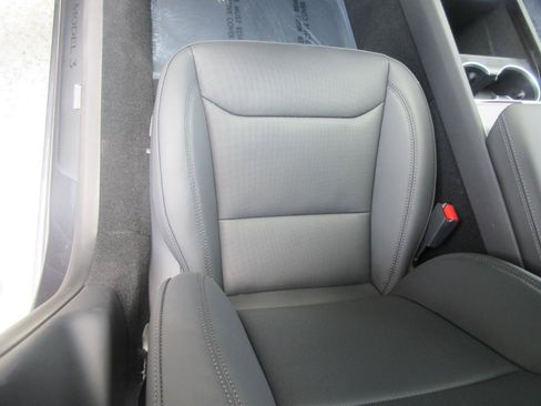Used 2024 Tesla Model 3 RWD image 13