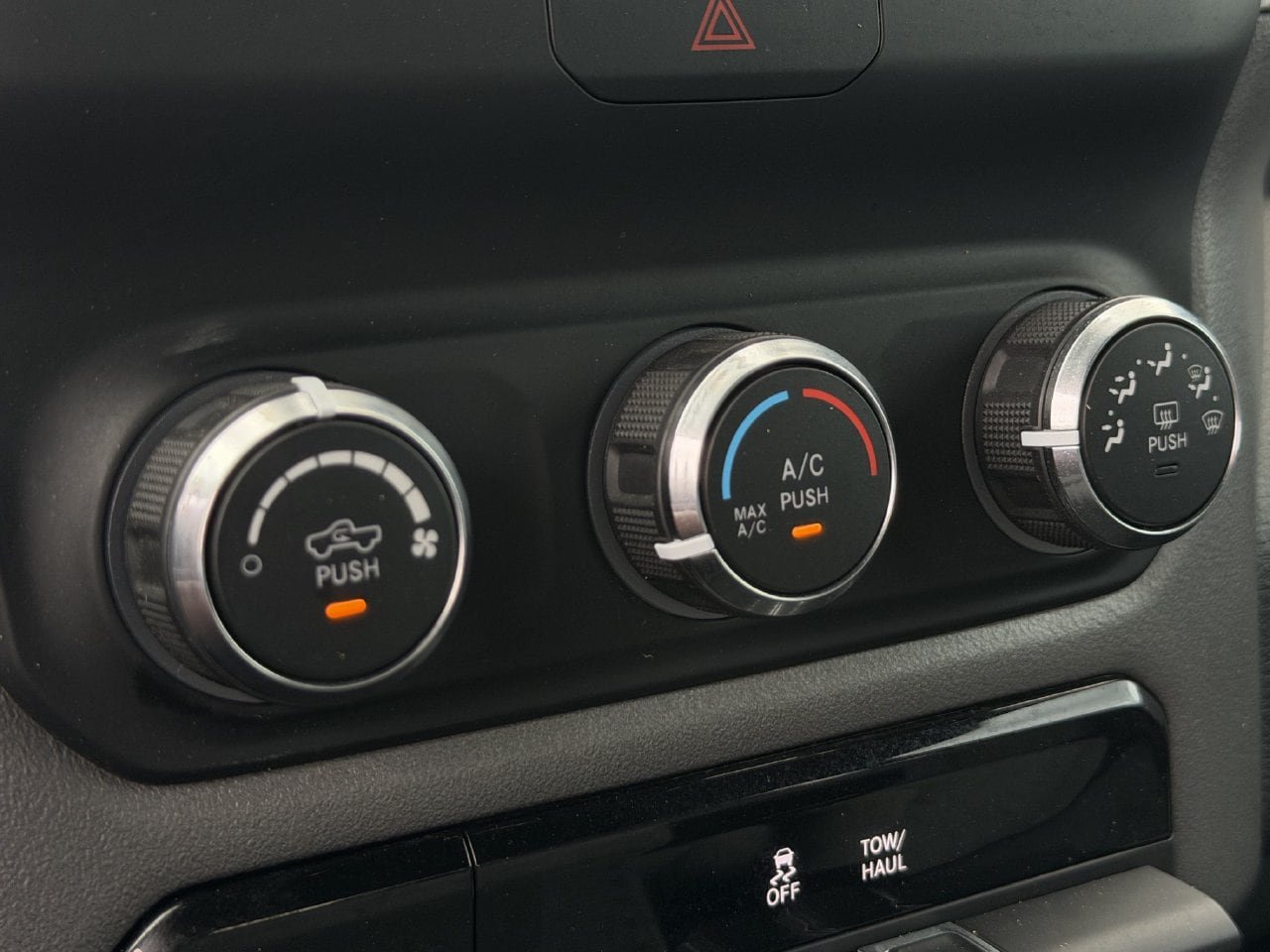 Used 2023 RAM 1500 Lone Star AWD/4WD image 19