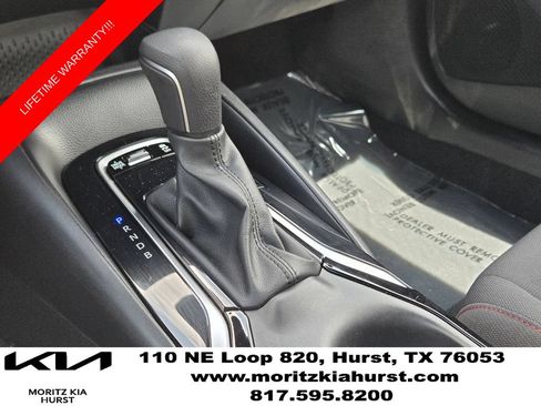 Used 2023 Toyota Corolla SE w/ Carpet Mat Package (TMS) FWD image 9