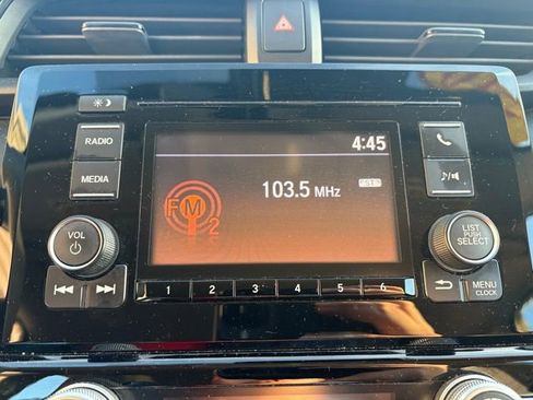 Used 2019 Honda Insight LX image 5