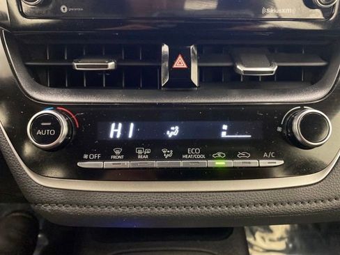 Certified 2021 Toyota Corolla SE image 25