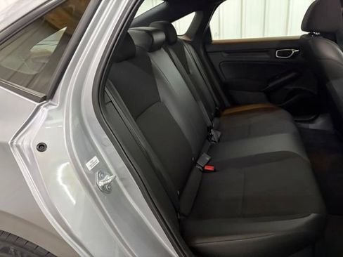Used 2022 Honda Civic Sport image 15