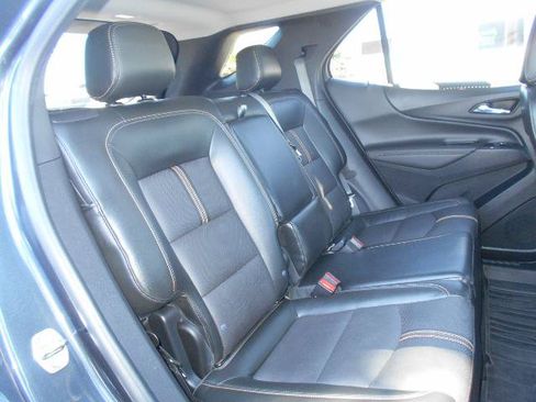 Used 2022 Chevrolet Equinox Premier AWD/4WD image 12