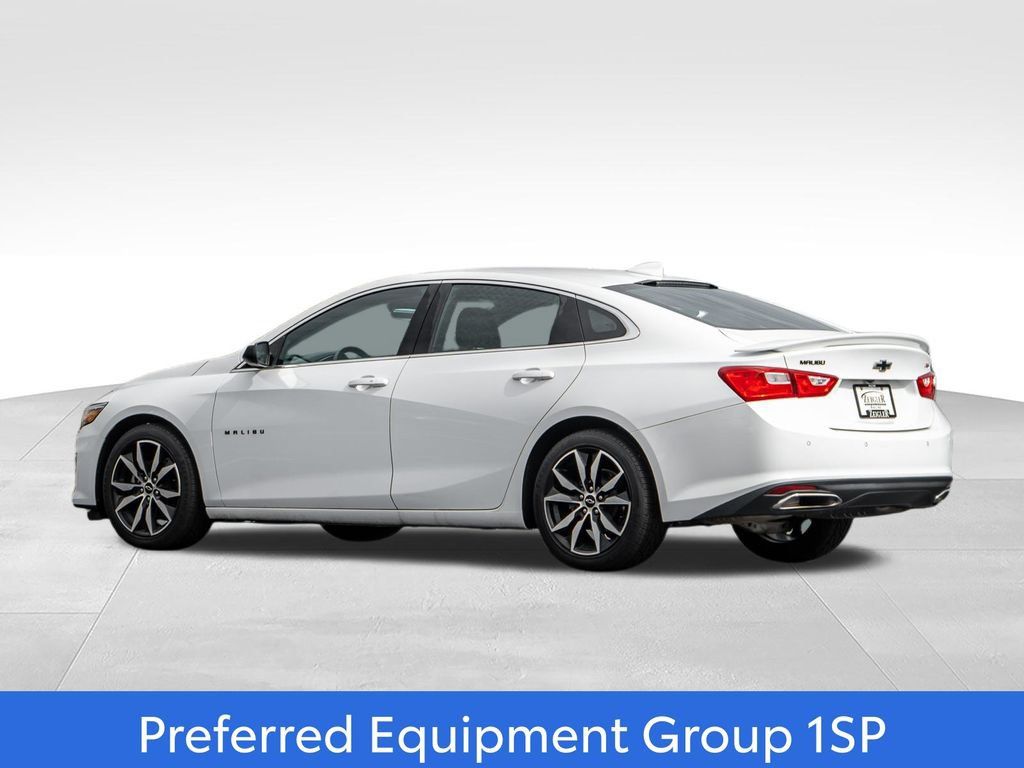 Used 2021 Chevrolet Malibu RS FWD image 5