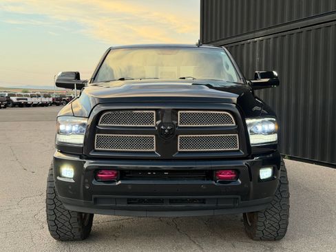 Used 2016 RAM 2500 Laramie w/ Convenience Group AWD/4WD image 2