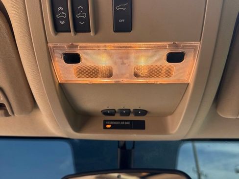 Used 2014 GMC Yukon XL Denali AWD/4WD image 28