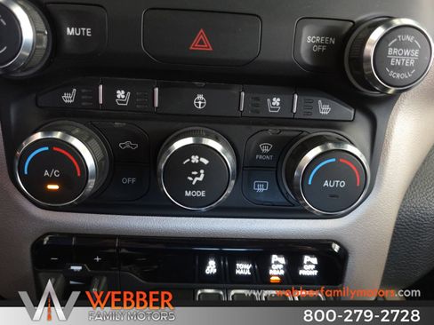 Used 2021 RAM 1500 Laramie AWD/4WD image 26