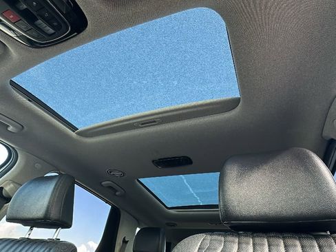 Used 2023 Hyundai Palisade Limited image 5