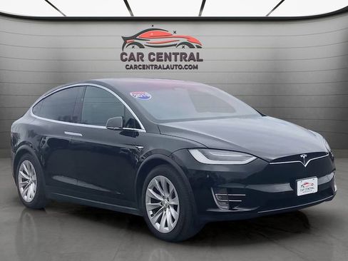 Used 2019 Tesla Model X 100D AWD/4WD image 7