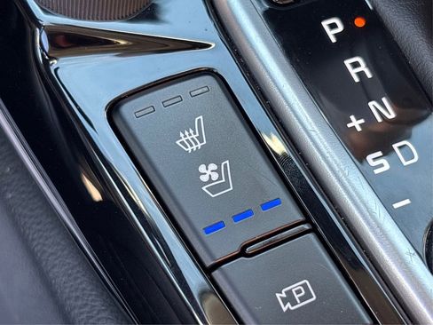 Used 2024 Kia Seltos SX w/ SX Sunroof Package image 43