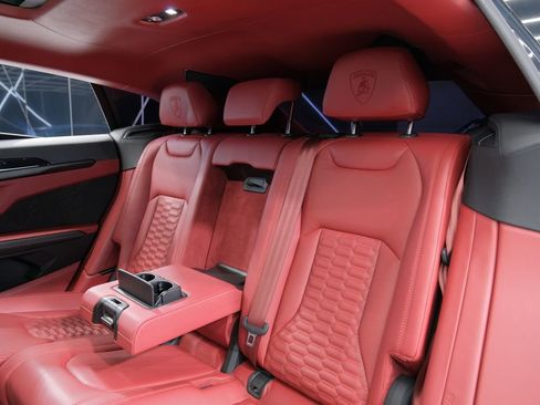 Used 2022 Lamborghini Urus image 28