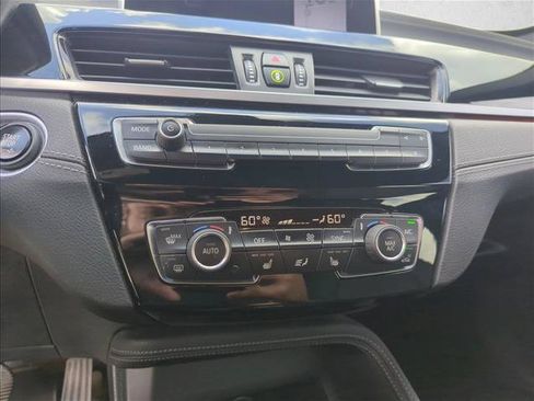 Used 2021 BMW X1 xDrive28i w/ Convenience Package AWD/4WD image 11