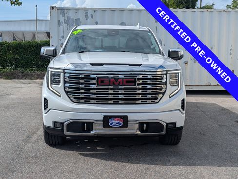 Used 2024 GMC Sierra 1500 Denali AWD/4WD image 8