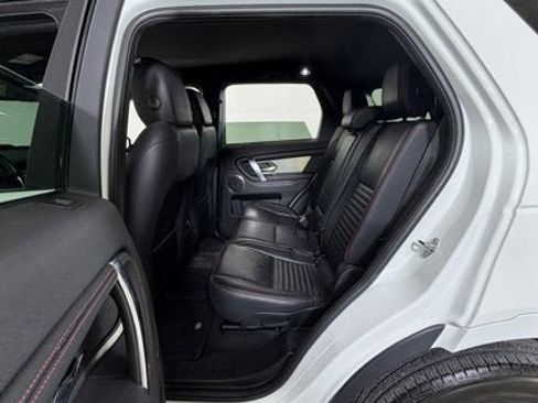 Used 2022 Land Rover Discovery Sport S R-Dynamic image 8