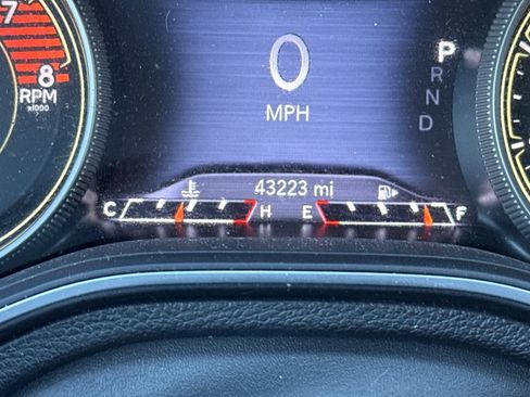 Used 2022 Jeep Cherokee Trailhawk w/ Comfort/Convenience Group AWD/4WD image 40