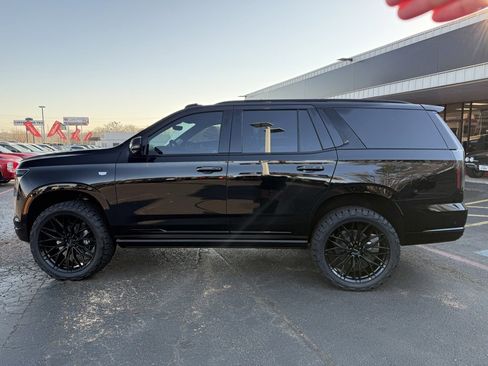 Used 2026 Cadillac Escalade Platinum Sport w/ LPO, Floor Liner Package image 11