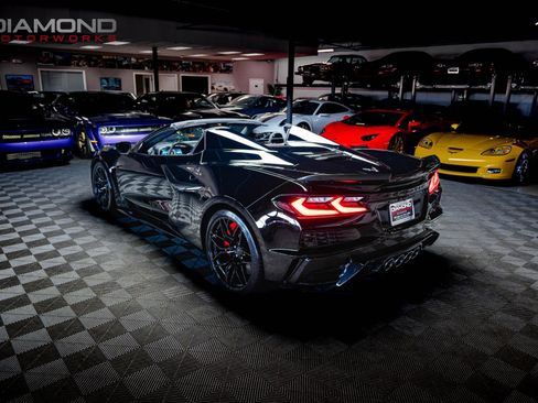 Used 2024 Chevrolet Corvette Z06 w/ Battery Protection Package image 4