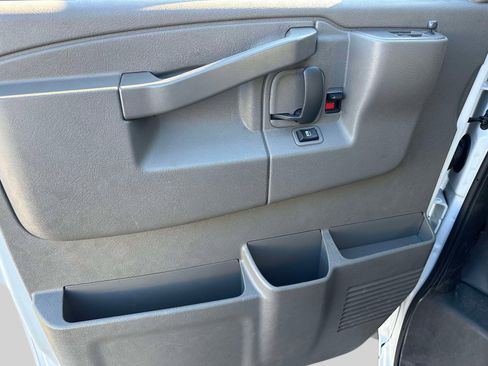 Certified 2023 Chevrolet Express 3500 LS image 17