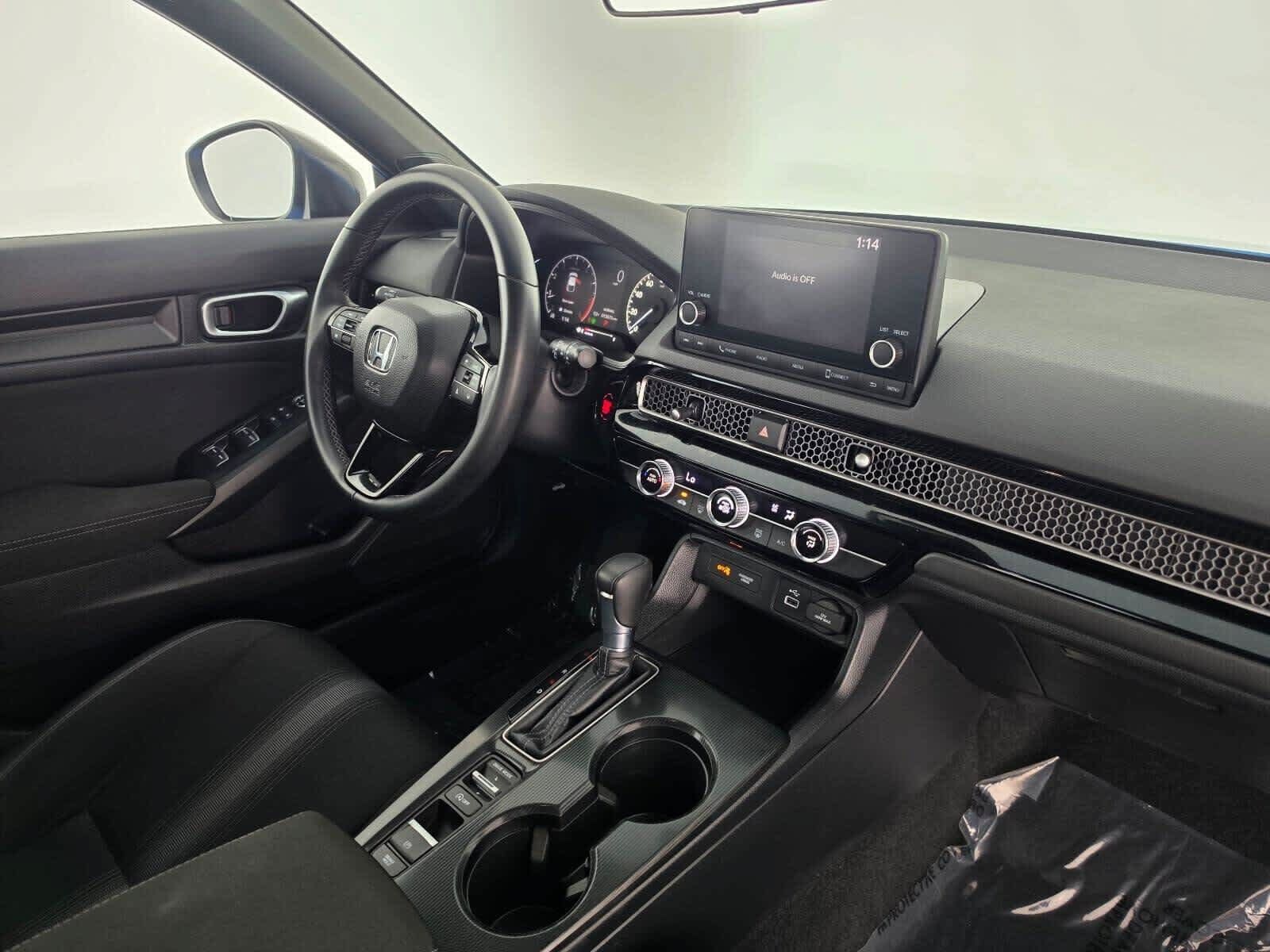 Used 2023 Honda Civic Sport image 11