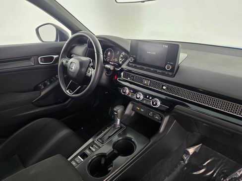 Used 2023 Honda Civic Sport image 11