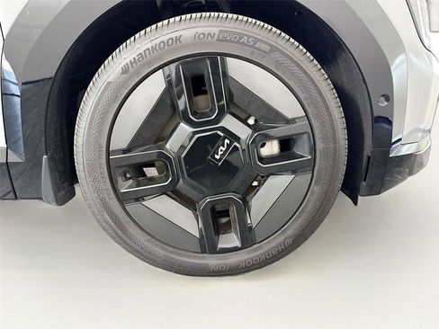 Used 2026 Kia EV9 GT-Line image 35
